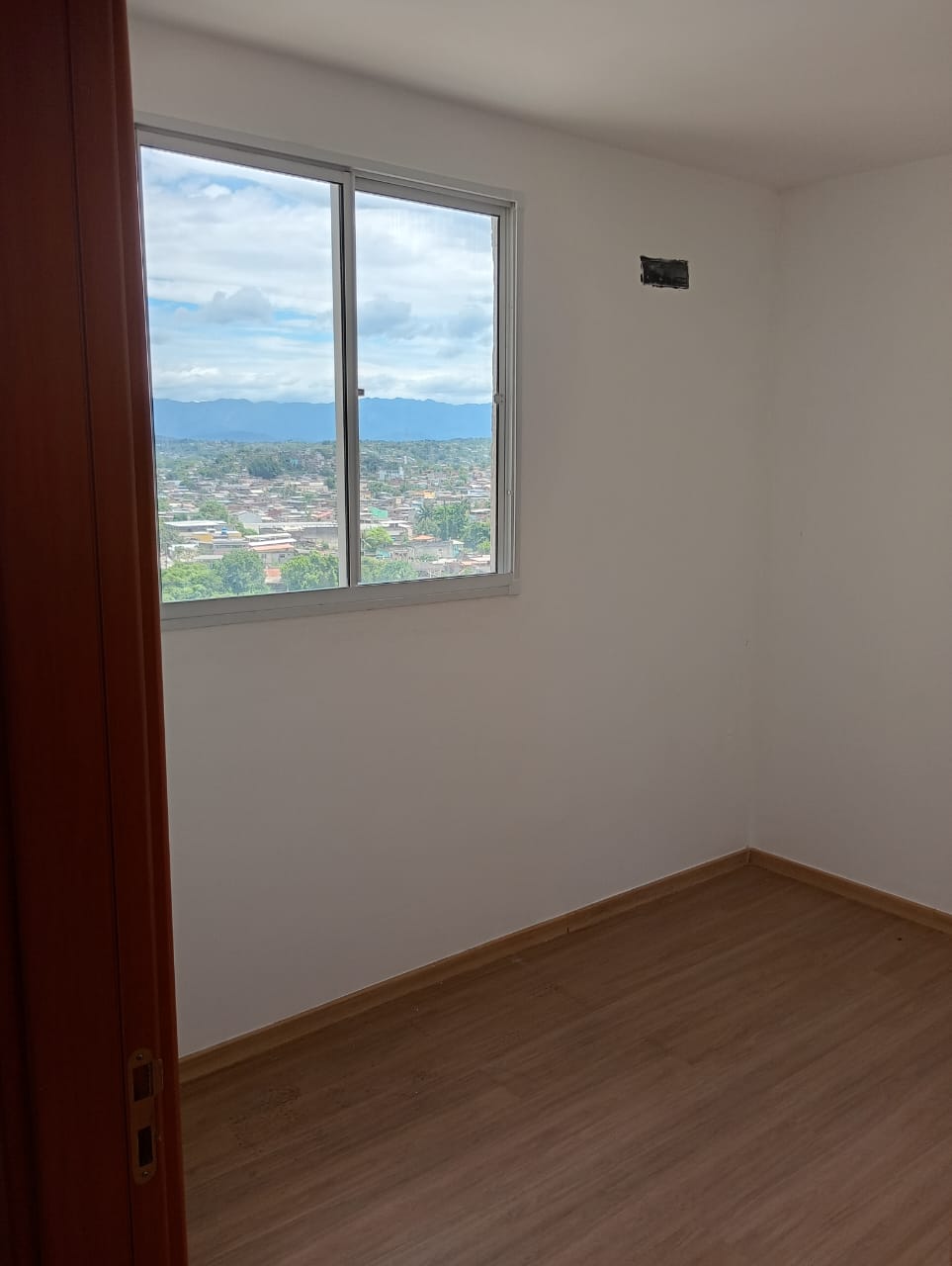 Imagem Apartamento com 2 Quartos à Venda, 57 m²em Cruzeiro do Sul - Nova Iguaçu