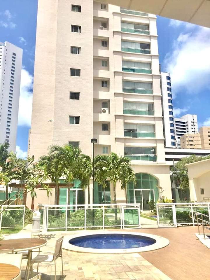 Imagem Apartamento com 4 Quartos à Venda, 228 m²em Petrópolis - Natal