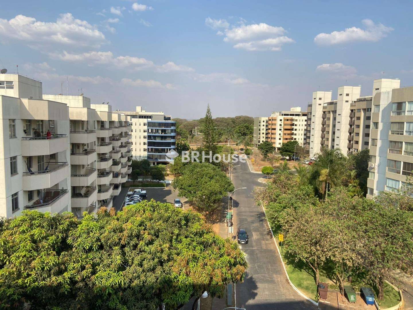 Imagem Cobertura com 3 Quartos à Venda, 222 m² em Asa Norte - Brasília Imagem Cobertura com 3 Quartos à Venda, 222 m² em Asa Norte - Brasília