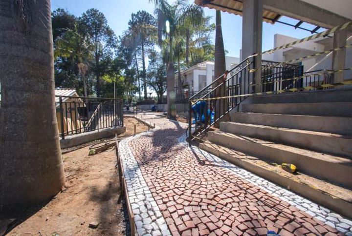 Imagem Terreno à Venda, 300 m² em Bom Retiro - Bragança Paulista Imagem Terreno à Venda, 300 m² em Bom Retiro - Bragança Paulista