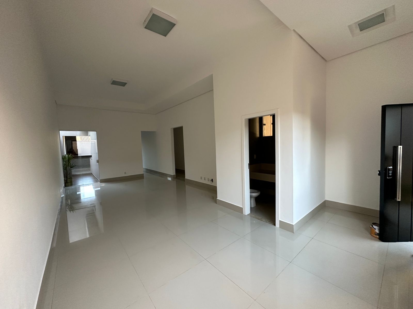 Imagem Casa com 3 Quartos à Venda, 150 m²em Alto Umuarama - Uberlândia Imagem Casa com 3 Quartos à Venda, 150 m²em Alto Umuarama - Uberlândia