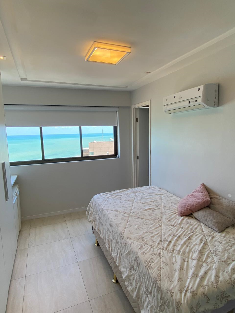 Imagem Apartamento com 4 Quartos à Venda, 200 m²em Pina - Recife