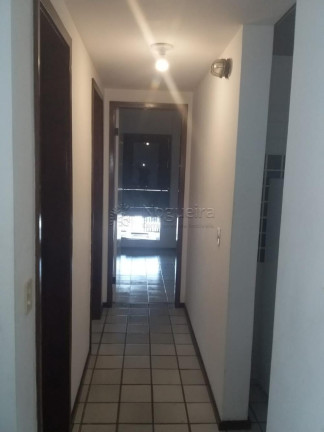 Imagem Apartamento com 2 Quartos à Venda, 68 m² em Boa Viagem - Recife