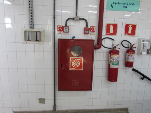 Imagem Imóvel Comercial para Alugar, 800 m² em Jardim do Estádio - Santo André