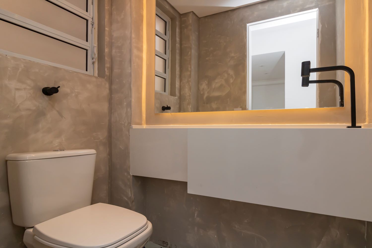 Imagem Apartamento com 3 Quartos à Venda, 142 m²em Perdizes - São Paulo
