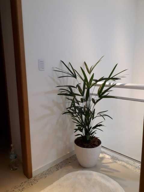 Imagem Casa de Condomínio com 2 Quartos à Venda, 130 m²em Três Pontes - Itaboraí