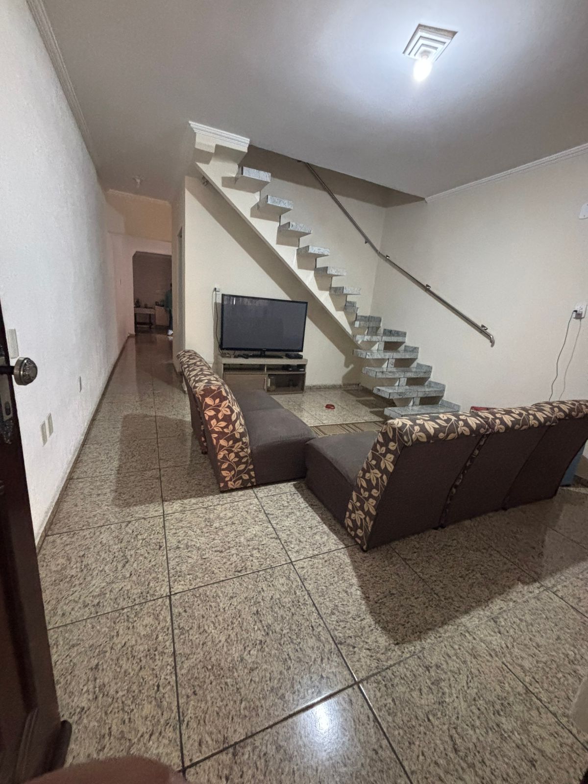 Imagem Casa com 3 Quartos à Venda, 300 m² em Jardim das Rosas (Zona Leste) - São Paulo