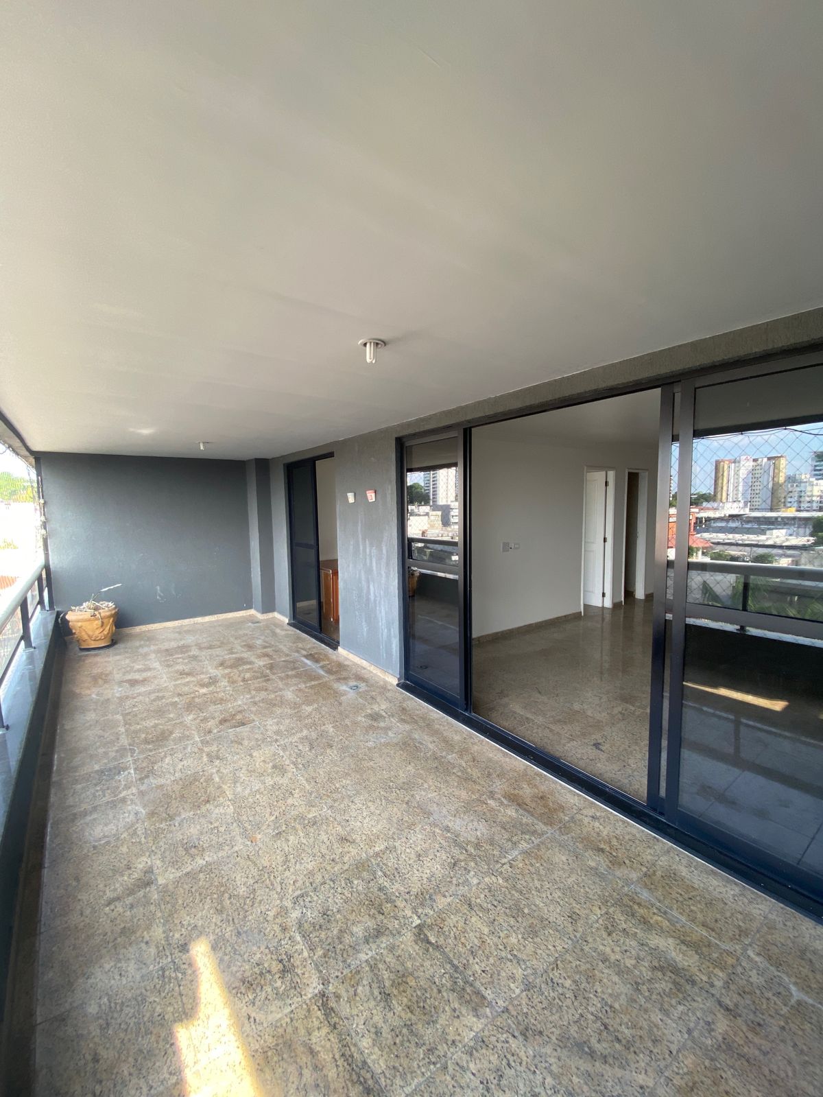 Imagem Apartamento com 4 Quartos à Venda, 225 m² em Nossa Senhora das Graças - Manaus