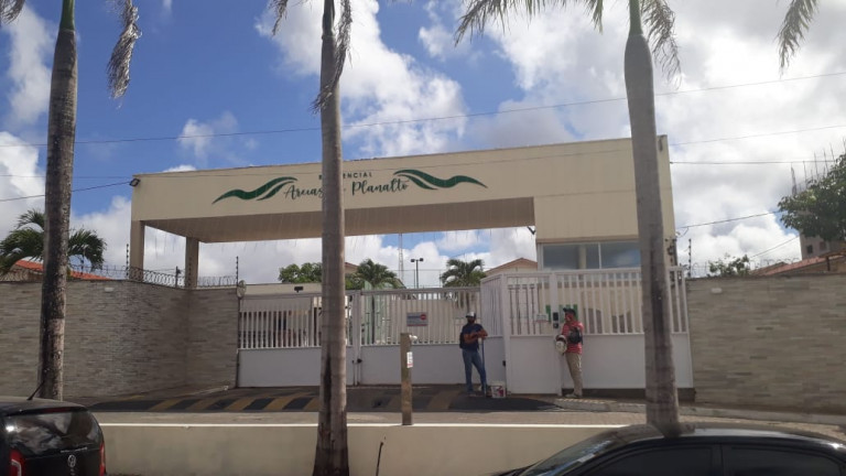 Imagem Casa de Condomínio com 2 Quartos à Venda, 62 m² em Planalto - Natal