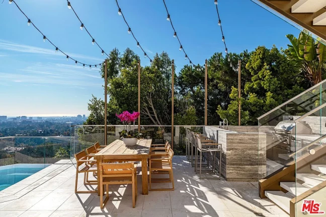 Imagem Casa de Condomínio com 4 Quartos à Venda, 650 m²em Santa Luzia - Contagem Imagem Casa de Condomínio com 4 Quartos à Venda, 650 m²em Santa Luzia - Contagem