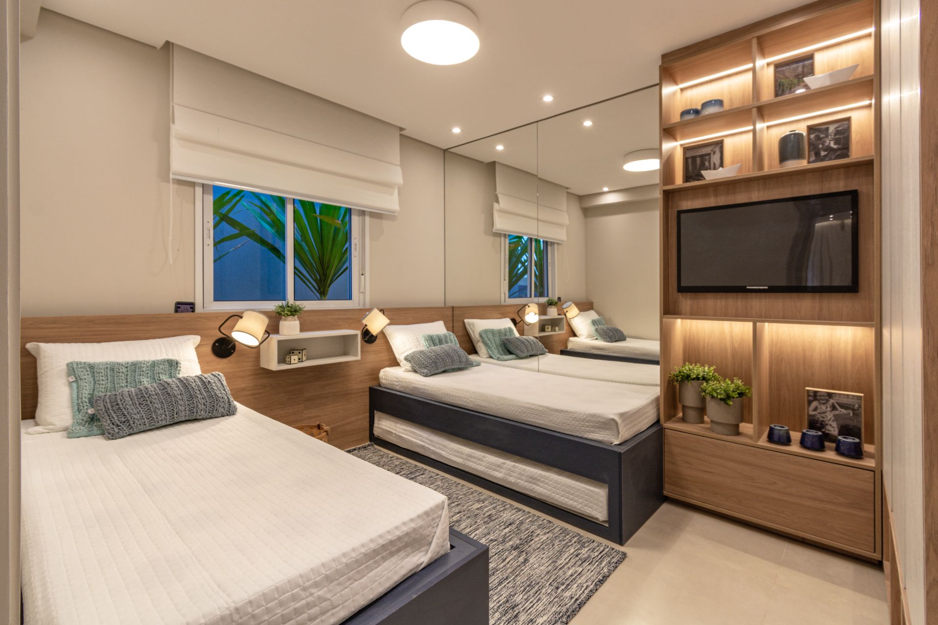 Imagem Apartamento com 2 Quartos à Venda, 60 m²em Balneário Umuarama - Mongaguá