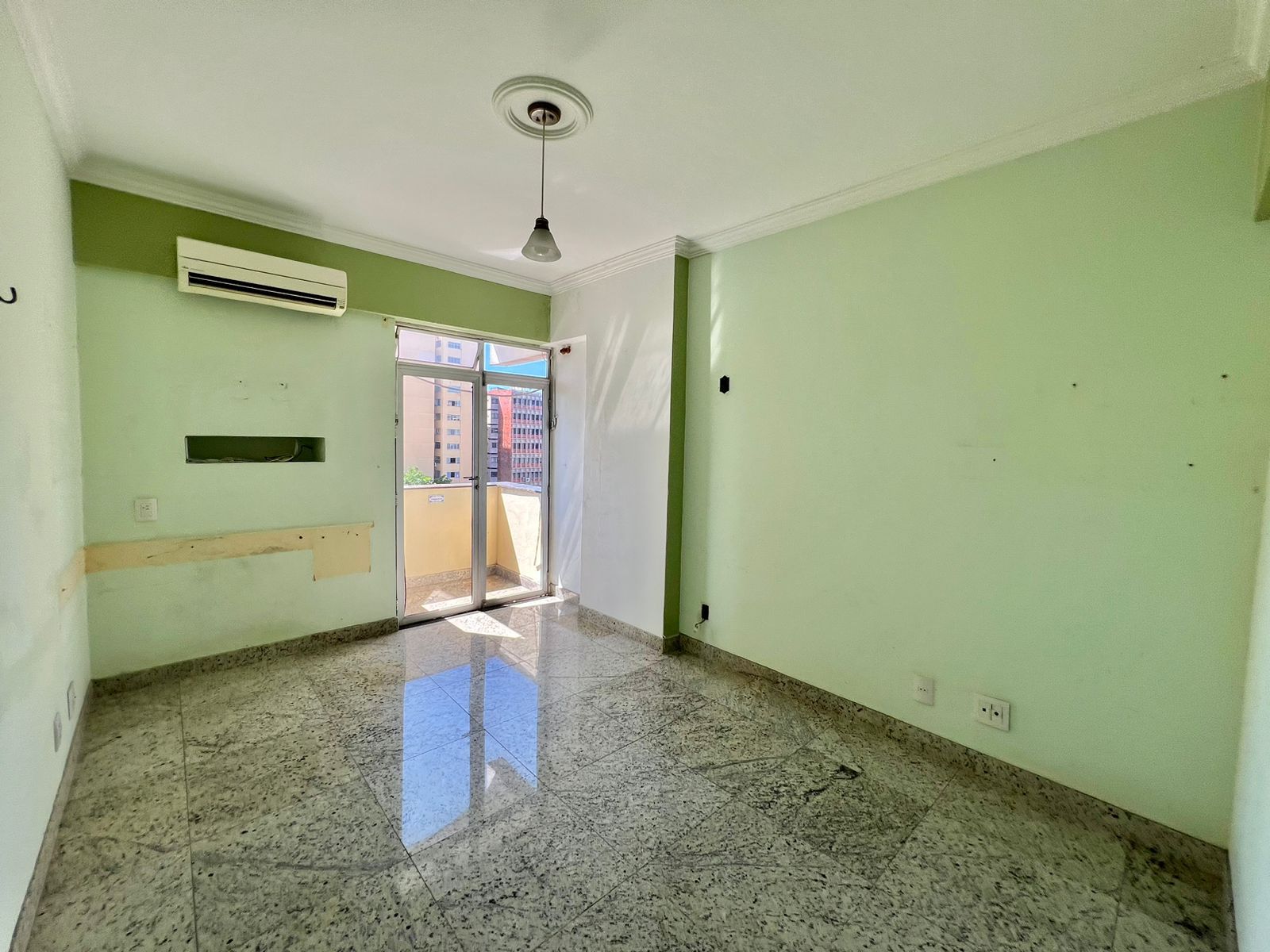 Imagem Apartamento com 3 Quartos à Venda, 148 m²em Nazaré - Belém