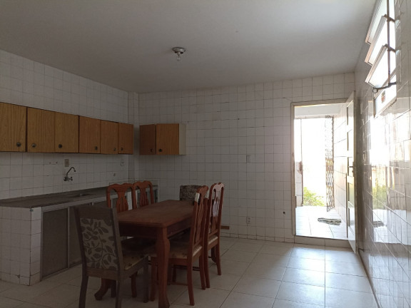 Imagem Casa com 2 Quartos à Venda, 143 m²em Luiz Anselmo - Salvador Imagem Casa com 2 Quartos à Venda, 143 m²em Luiz Anselmo - Salvador