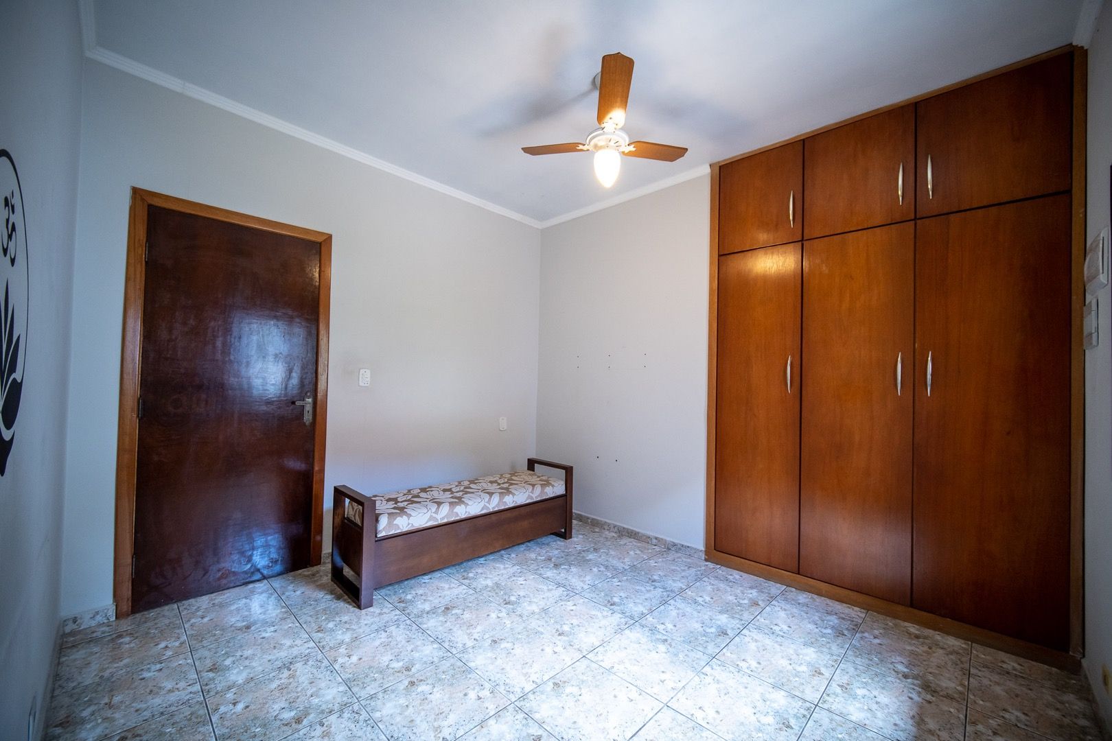 Imagem Casa com 4 Quartos à Venda, 176 m² em Jardim Elvira - Osasco Imagem Casa com 4 Quartos à Venda, 176 m² em Jardim Elvira - Osasco