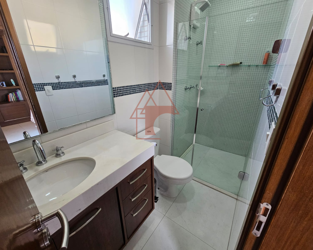 Imagem Apartamento com 3 Quartos à Venda, 114 m² em Pompéia - Santos