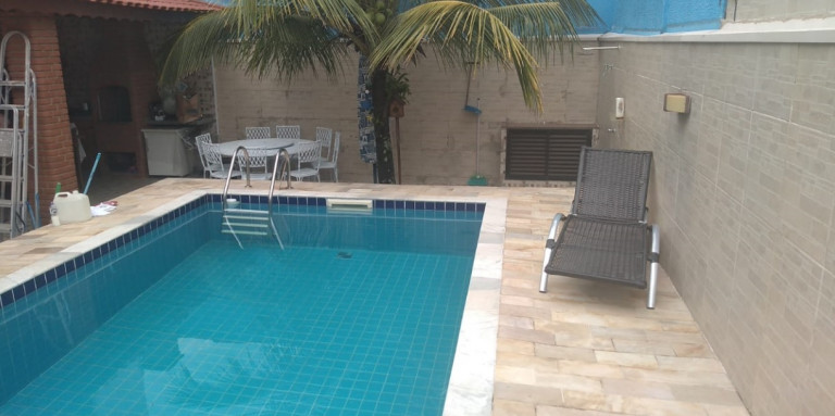 Imagem Sobrado com 3 Quartos à Venda, 217 m² em Arpoador - Peruíbe Imagem Sobrado com 3 Quartos à Venda, 217 m² em Arpoador - Peruíbe