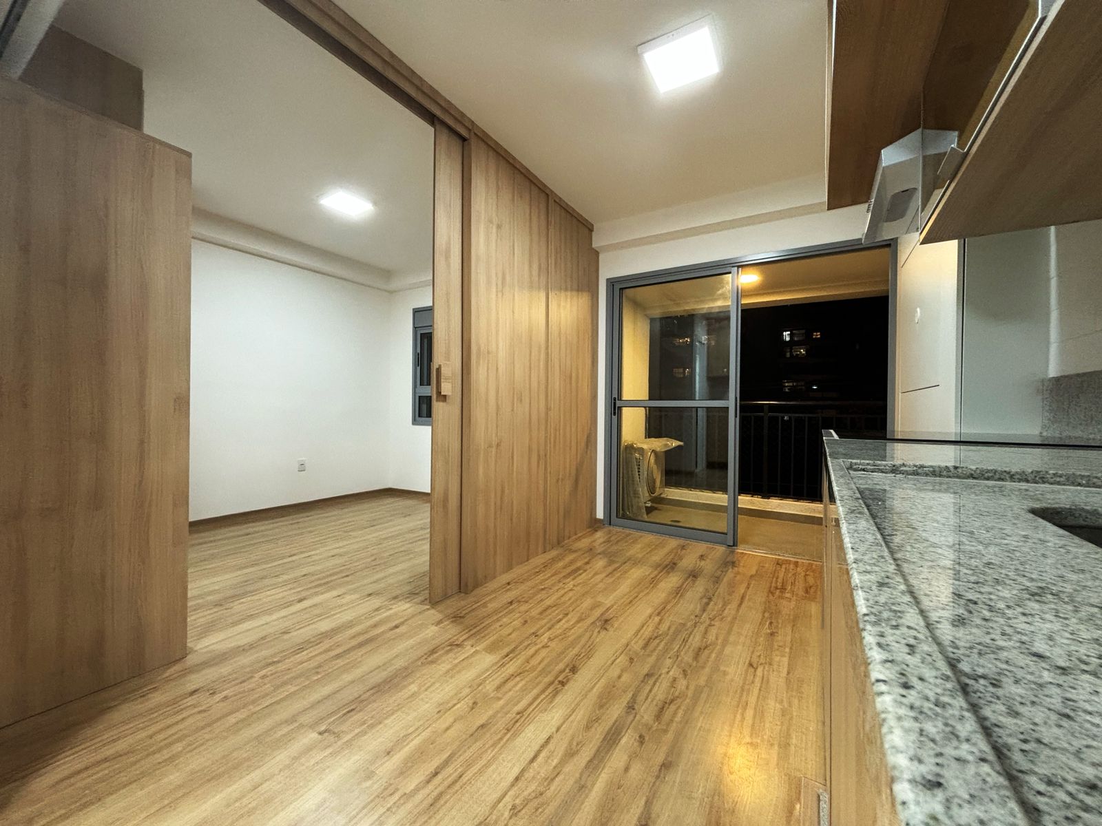Imagem Apartamento com 1 Quarto para Alugar, 31 m²em Indianópolis - São Paulo