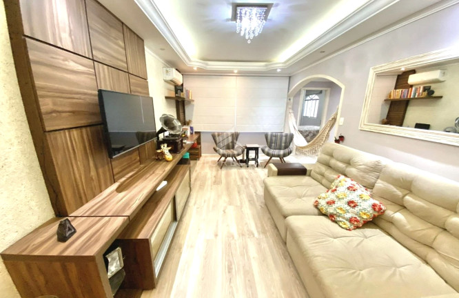 Apartamento com 2 Quartos à Venda, 64 m²em Kobrasol - São José