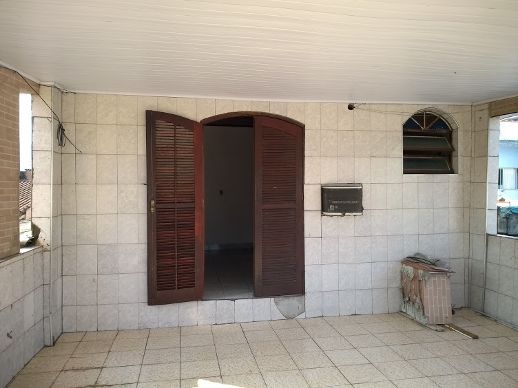 Imagem Sobrado com 3 Quartos à Venda, 160 m²em Parque Continental - São Vicente