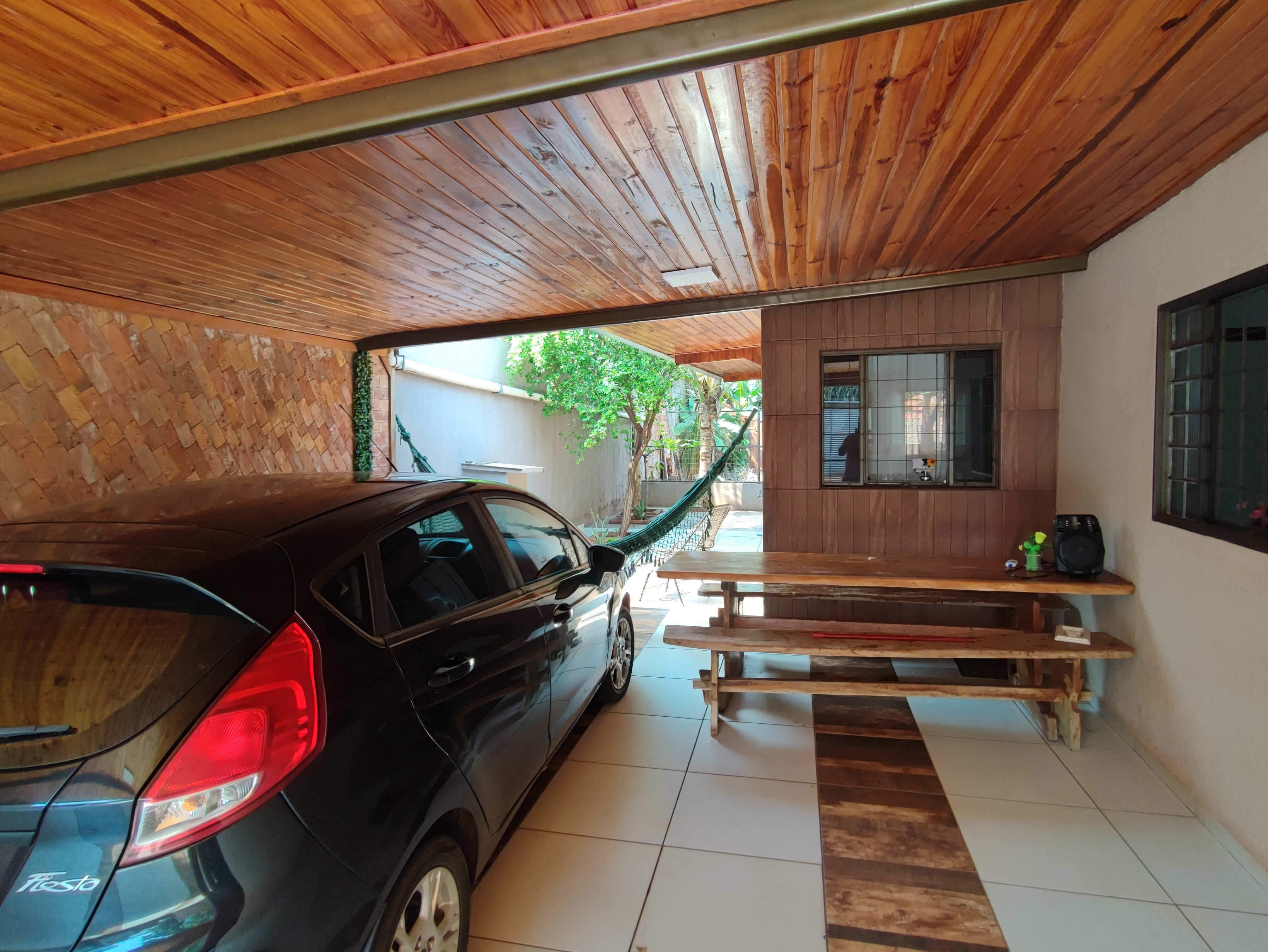 Imagem Casa com 1 Quarto à Venda ou Locação, 360 m²em - Imagem Casa com 1 Quarto à Venda ou Locação, 360 m²em -