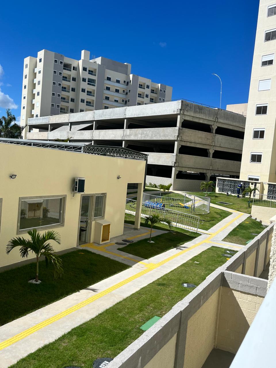 Imagem Apartamento com 2 Quartos à Venda, 55 m²em Buraquinho - Lauro de Freitas