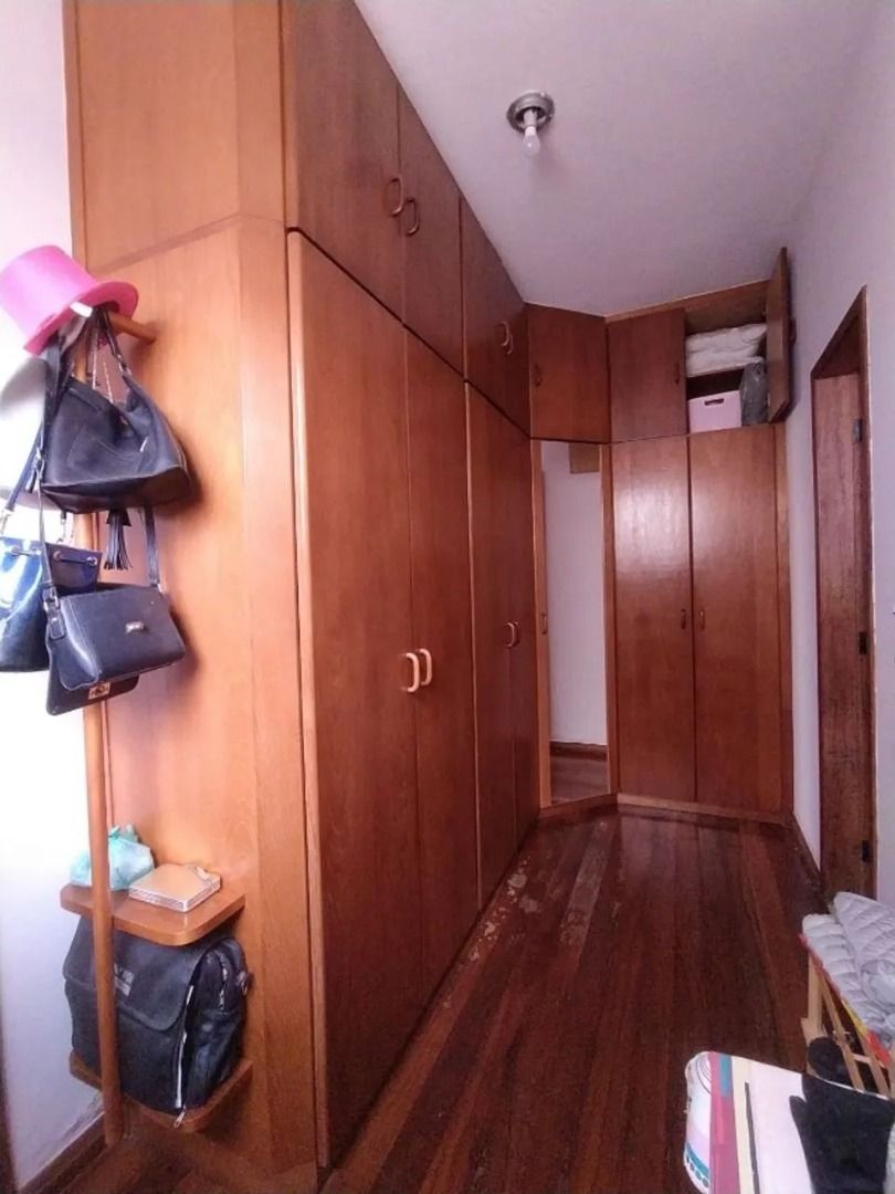 Imagem Casa com 3 Quartos à Venda, 200 m² em Aeroporto - Juiz de Fora