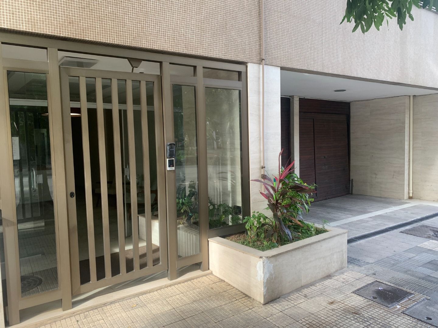 Imagem Apartamento com 1 Quarto à Venda, 62 m²em Botafogo - Rio de Janeiro Imagem Apartamento com 1 Quarto à Venda, 62 m²em Botafogo - Rio de Janeiro