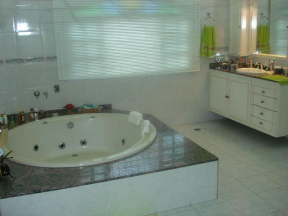 Imagem Casa com 7 Quartos à Venda, 400 m² em Cadetes Fabres - Guapimirim Imagem Casa com 7 Quartos à Venda, 400 m² em Cadetes Fabres - Guapimirim