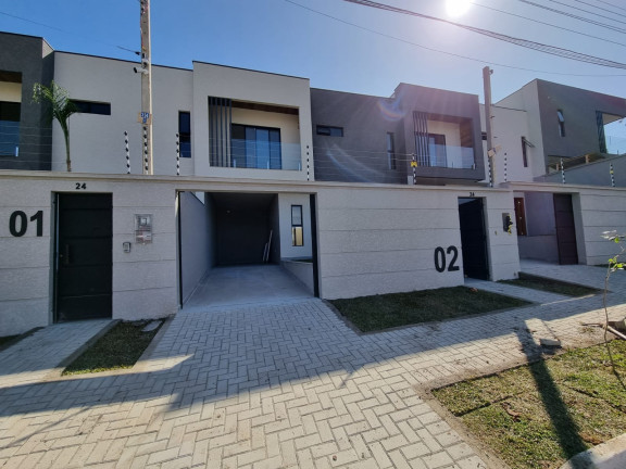 Imagem Sobrado com 3 Quartos à Venda, em Boa Vista - Curitiba Imagem Sobrado com 3 Quartos à Venda, em Boa Vista - Curitiba