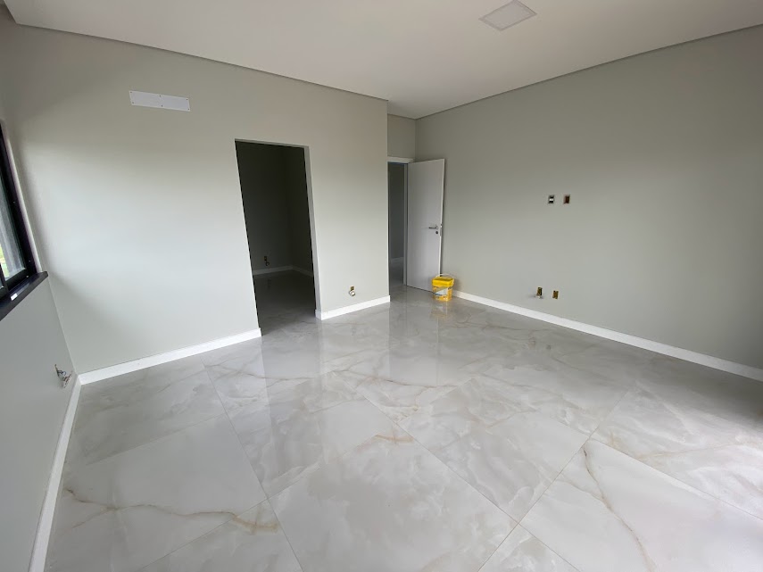 Imagem Casa de Condomínio com 4 Quartos à Venda, 257 m²em Cidade Alpha - Eusébio Imagem Casa de Condomínio com 4 Quartos à Venda, 257 m²em Cidade Alpha - Eusébio