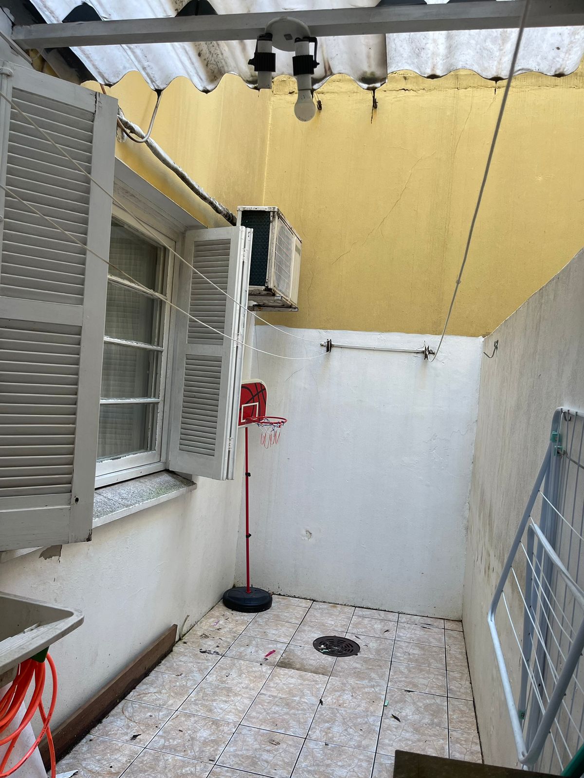 Imagem Apartamento com 2 Quartos à Venda, 68 m²em Vila Ipiranga - Porto Alegre