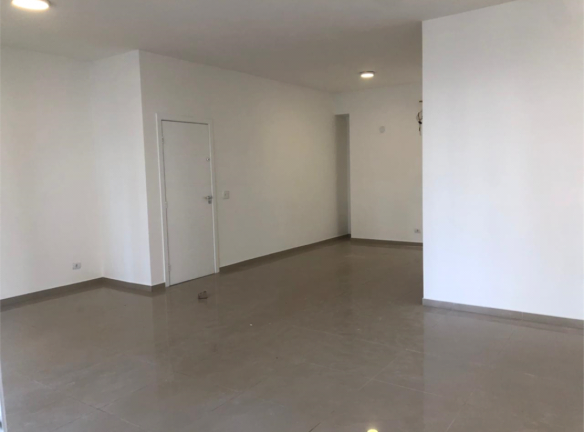Imagem Apartamento com 4 Quartos à Venda, 160 m²em Indianópolis - São Paulo