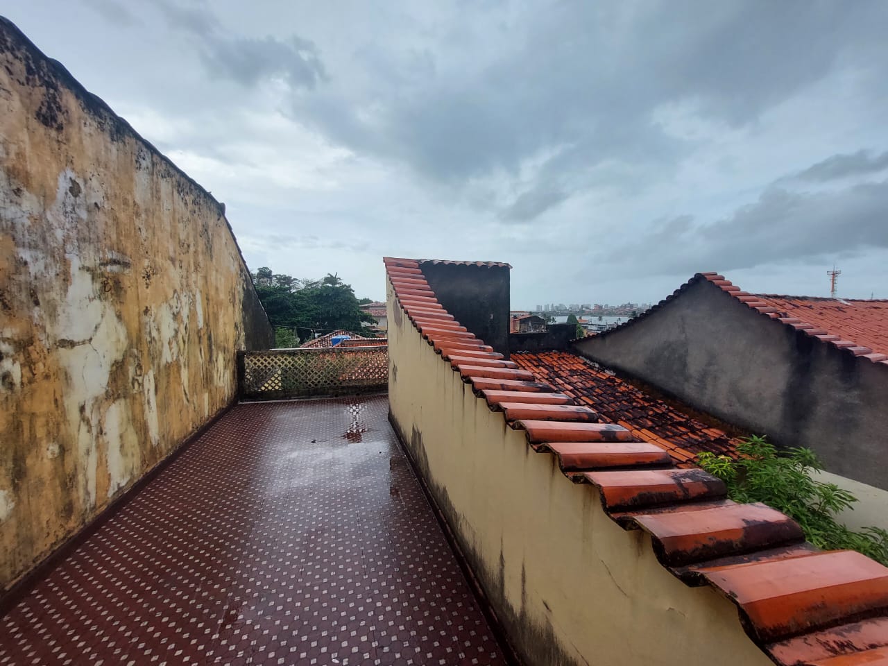 Imagem Casa com 5 Quartos à Venda, 325 m²em Centro - São Luís Imagem Casa com 5 Quartos à Venda, 325 m²em Centro - São Luís