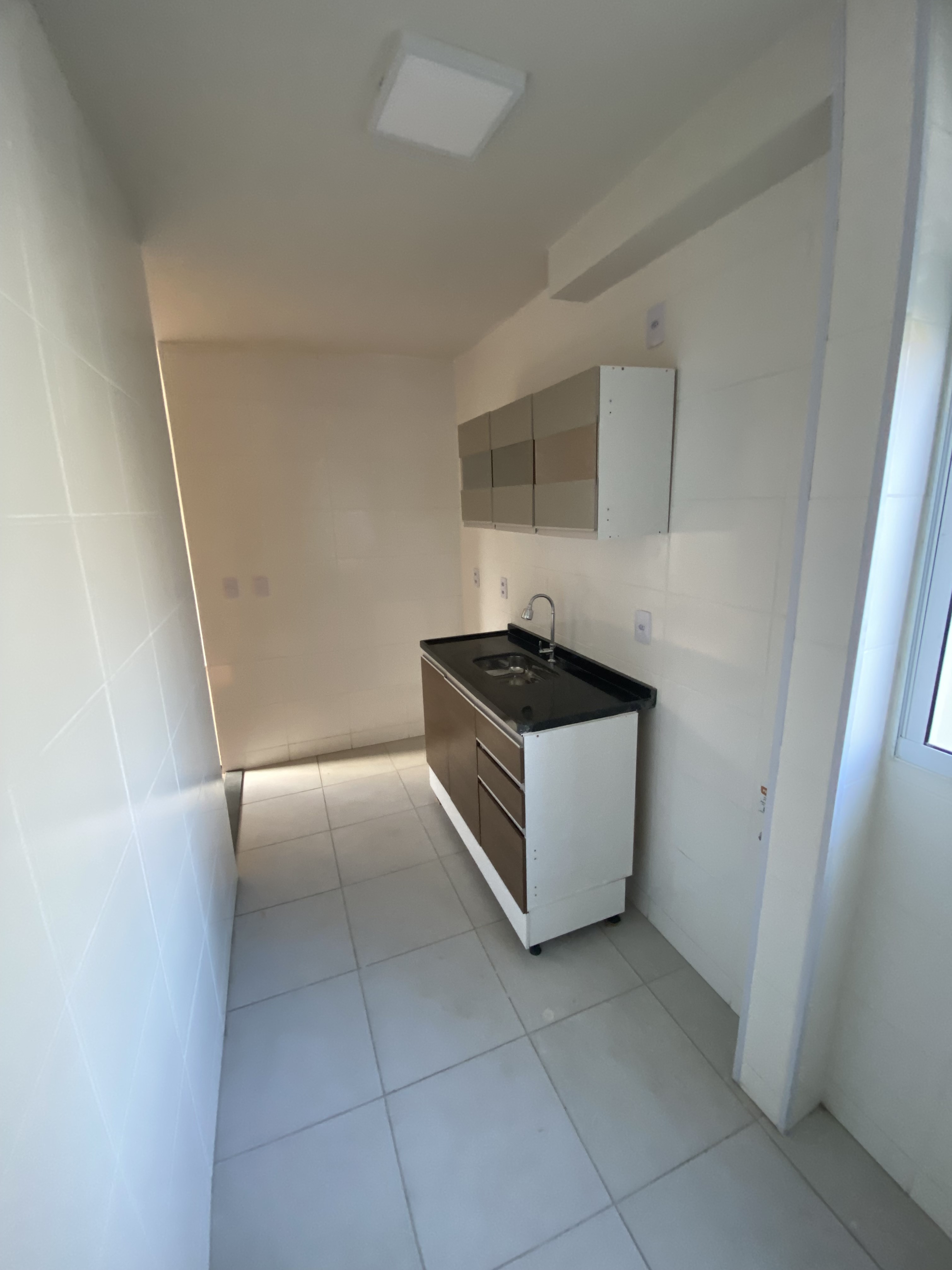 Imagem Apartamento com 2 Quartos à Venda, 41 m² em Inhoaíba - Rio de Janeiro