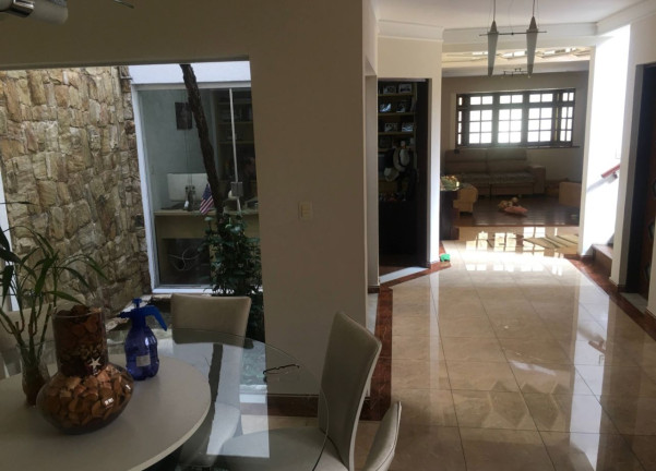 Imagem Sobrado com 4 Quartos à Venda, 325 m² em Vila Nova Savoia - São Paulo Imagem Sobrado com 4 Quartos à Venda, 325 m² em Vila Nova Savoia - São Paulo