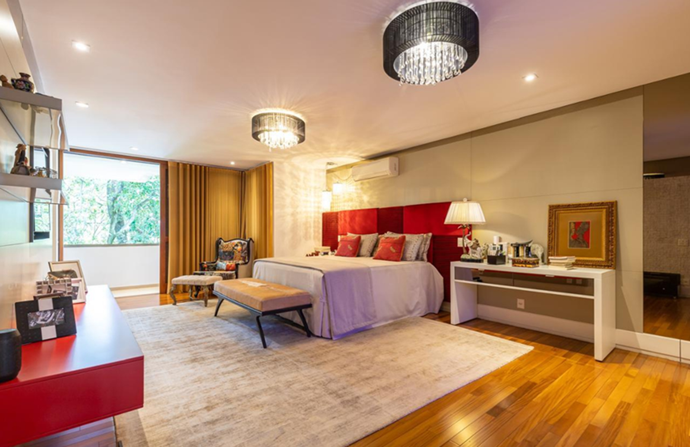 Imagem Casa de Condomínio com 5 Quartos à Venda, 650 m² em Jardim dos Estados - São Paulo