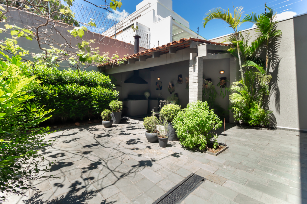 Imagem Casa com 4 Quartos à Venda, 300 m² em Jardim Paulistano - São Paulo Imagem Casa com 4 Quartos à Venda, 300 m² em Jardim Paulistano - São Paulo