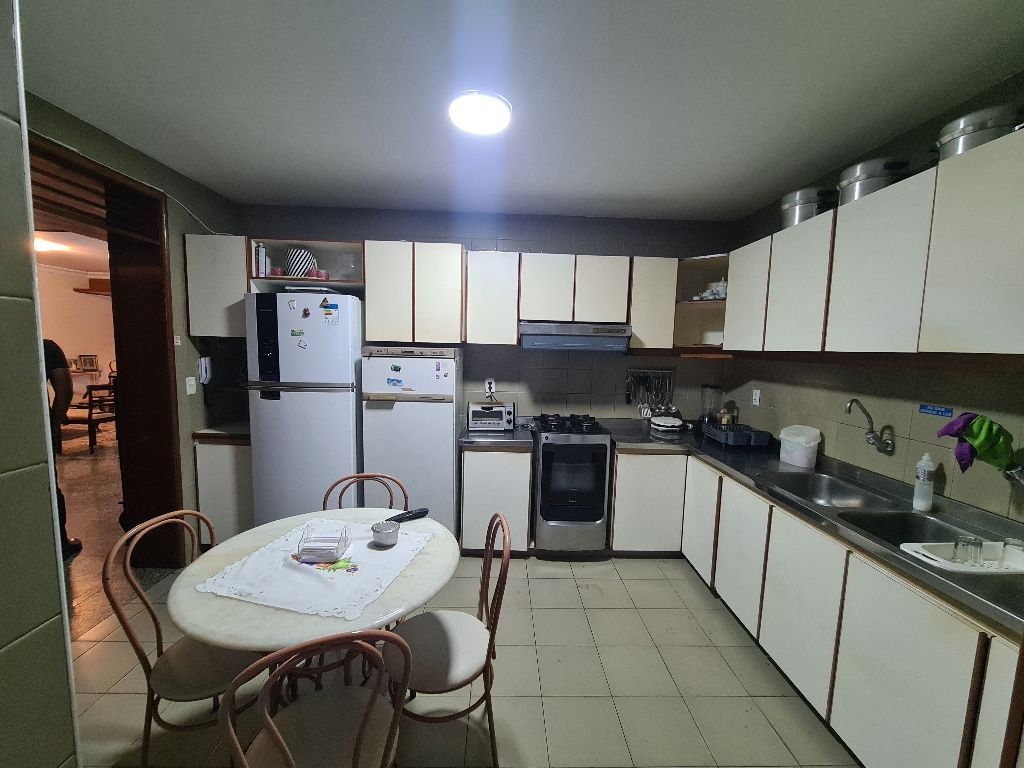 Imagem Apartamento com 3 Quartos à Venda ou Locação, 200 m²em Meireles - Fortaleza Imagem Apartamento com 3 Quartos à Venda ou Locação, 200 m²em Meireles - Fortaleza