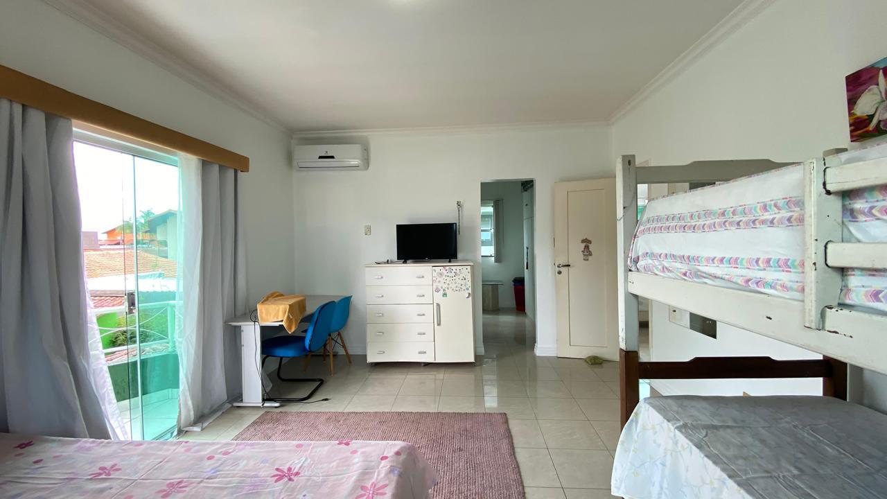 Imagem Casa de Condomínio com 5 Quartos para Alugar, 394 m² em Parque Verde - Belém