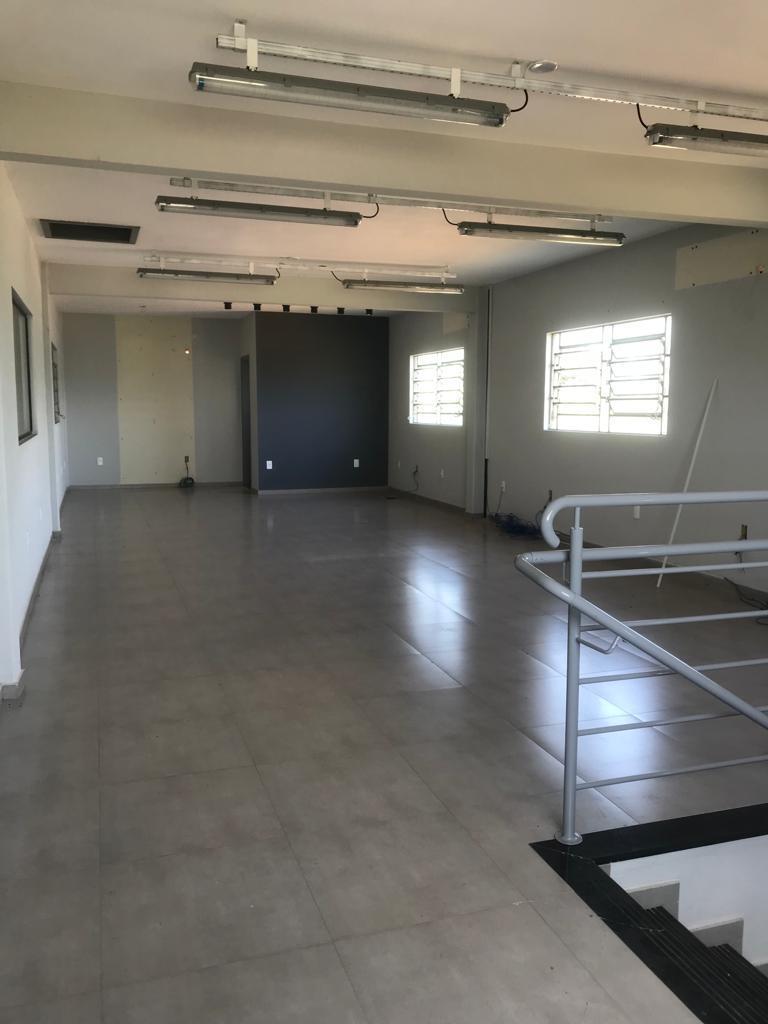 Imagem Galpão para Alugar, 750 m² em Porto Grande  - Araquari