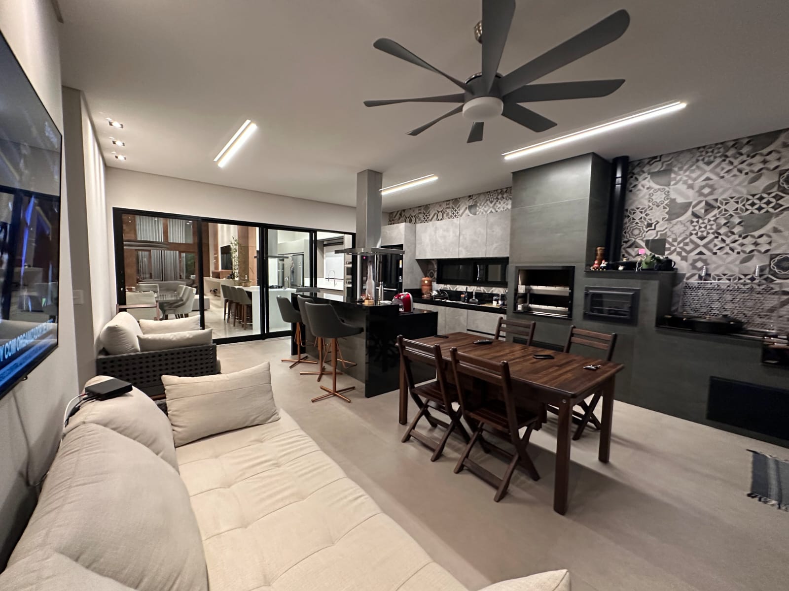 Imagem Casa de Condomínio com 4 Quartos à Venda, 350 m²em Condomínio Reserva da Serra - Jundiaí