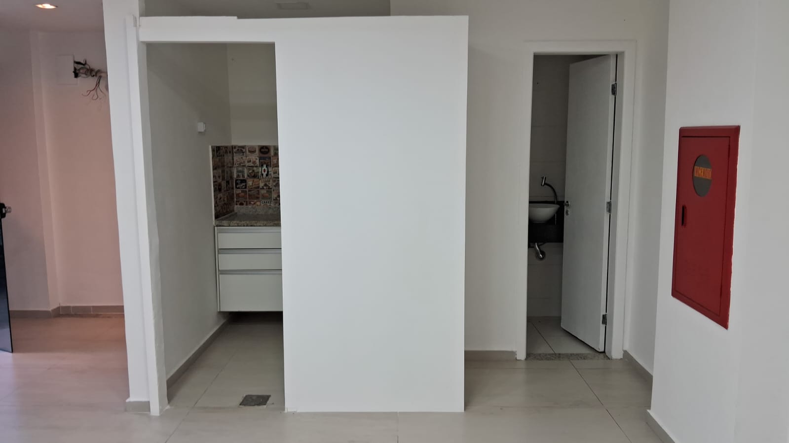 Imagem Loja à Venda, 35 m² em Braga - Cabo Frio