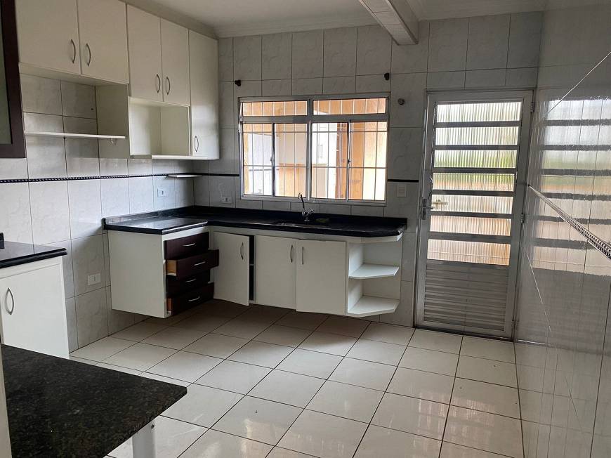 Imagem Casa de Vila com 2 Quartos para Alugar, 200 m²em Bandeiras - Osasco Imagem Casa de Vila com 2 Quartos para Alugar, 200 m²em Bandeiras - Osasco