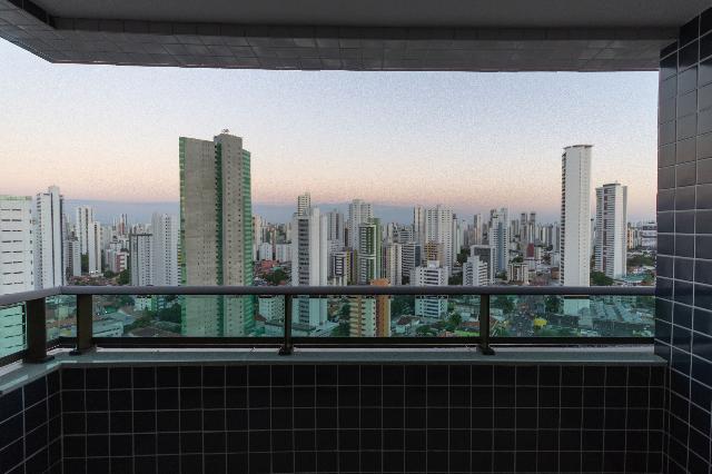 Imagem Apartamento com 3 Quartos à Venda, 96 m²em Torre - Recife