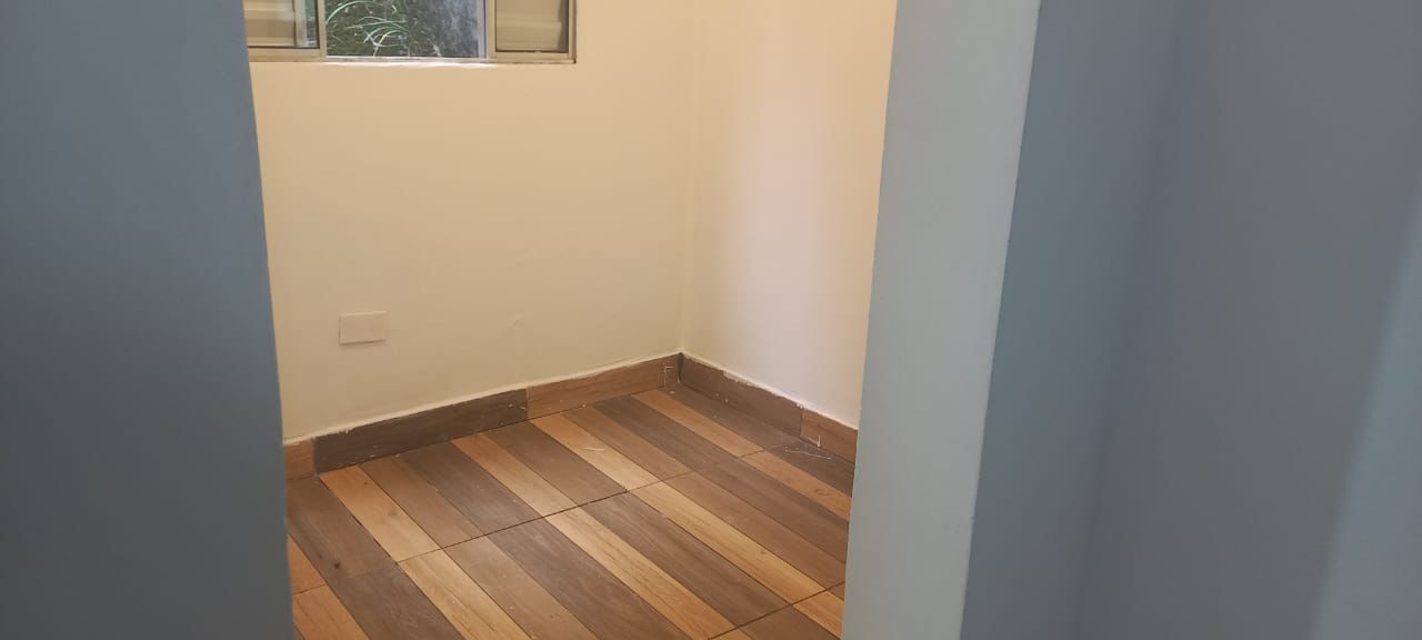 Imagem Sobrado com 2 Quartos à Venda ou Locação, 120 m²em Parque Monte Alegre - Taboão da Serra