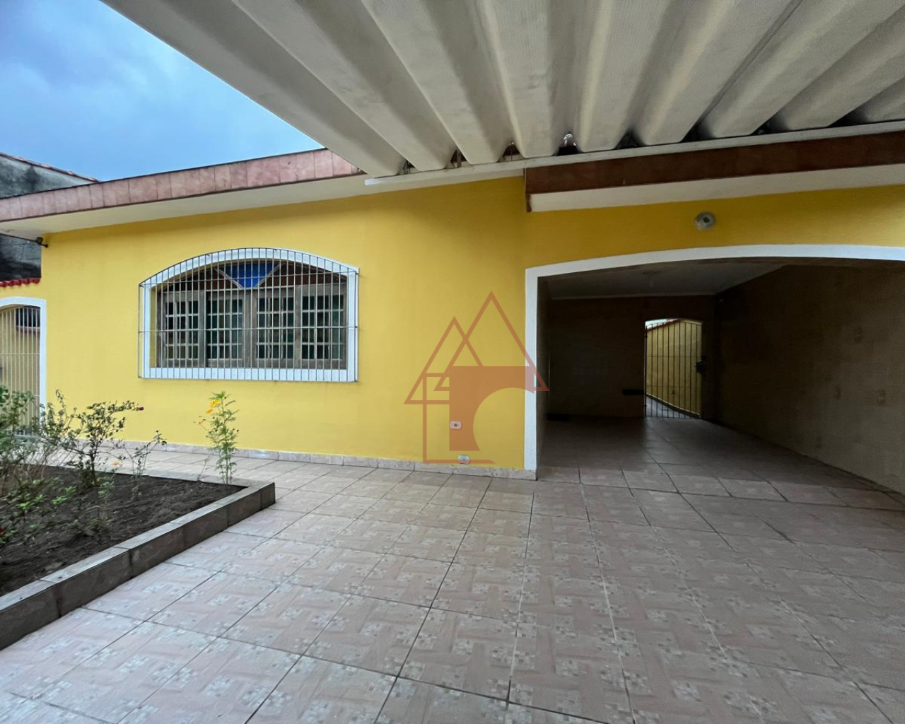 Imagem Casa com 3 Quartos à Venda, 136 m² em Jardim Casqueiro - Cubatão Imagem Casa com 3 Quartos à Venda, 136 m² em Jardim Casqueiro - Cubatão