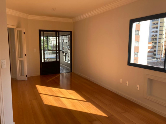Imagem Apartamento com 3 Quartos à Venda, 194 m² em Centro - Criciúma Imagem Apartamento com 3 Quartos à Venda, 194 m² em Centro - Criciúma