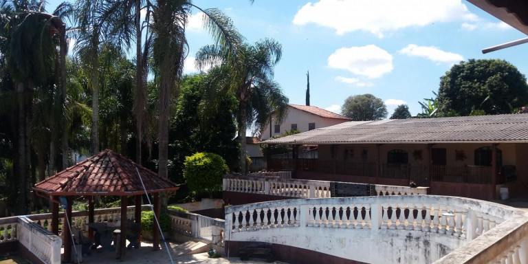 Imagem Chácara com 4 Quartos à Venda, 3.000 m² em Centro - Santa Isabel Imagem Chácara com 4 Quartos à Venda, 3.000 m² em Centro - Santa Isabel