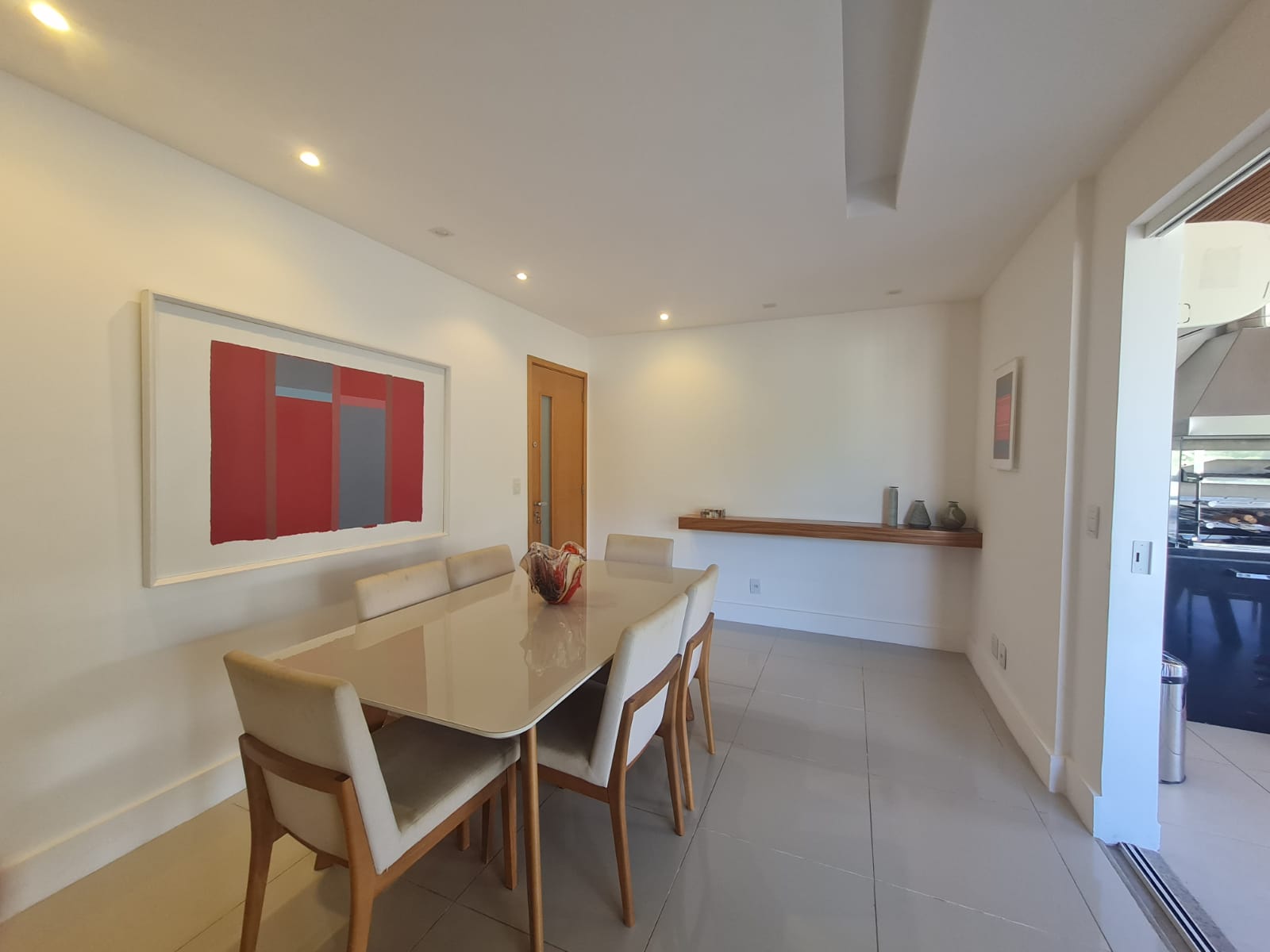Imagem Apartamento com 3 Quartos à Venda, 280 m²em Camboinhas - Niterói Imagem Apartamento com 3 Quartos à Venda, 280 m²em Camboinhas - Niterói