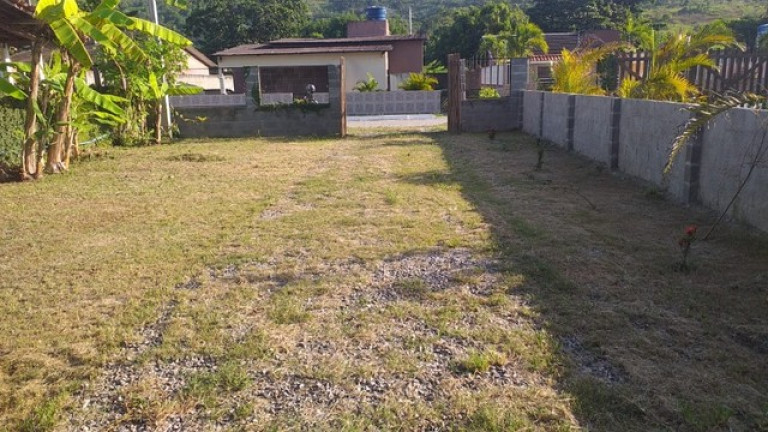 Imagem Casa com 3 Quartos à Venda, 340 m² em Bonança - Araçoiaba Imagem Casa com 3 Quartos à Venda, 340 m² em Bonança - Araçoiaba